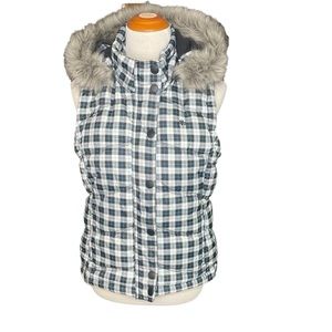 Aeropostale Checkered Vest with Faux Fur Trim